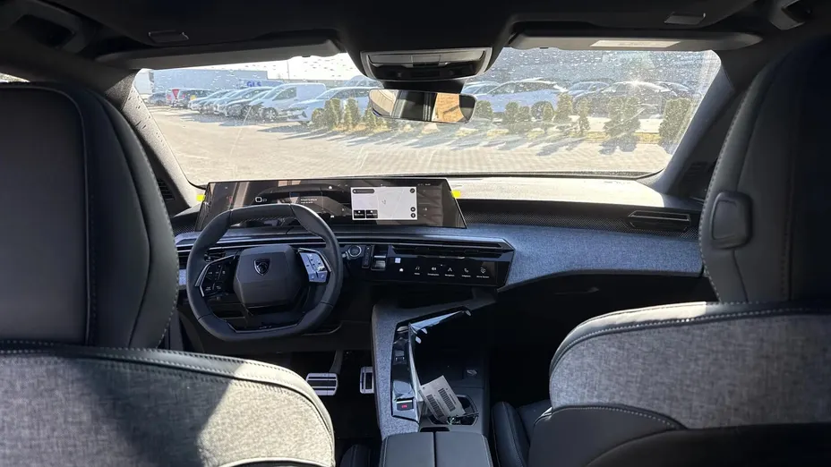 PEUGEOT 3008 3008 1.2 PureTech mHEV GT Exclusive e-DCS6 Nowy