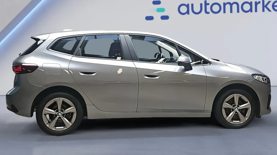 BMW Seria 2 218i aut