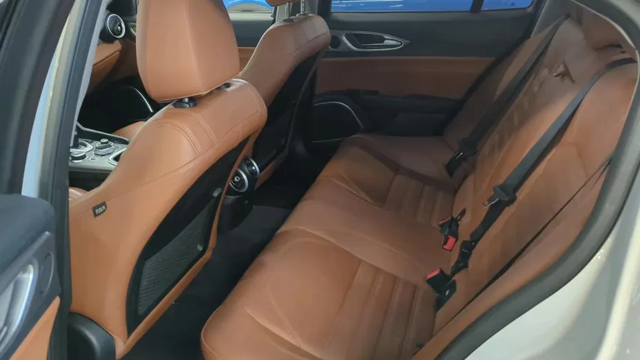 ALFA ROMEO Giulia Giulia 2.0 Turbo Veloce Q4 aut