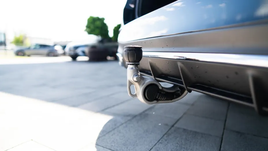 MERCEDES-BENZ E Klasa E 220 d mHEV 4-Matic AMG 9G-Tronic