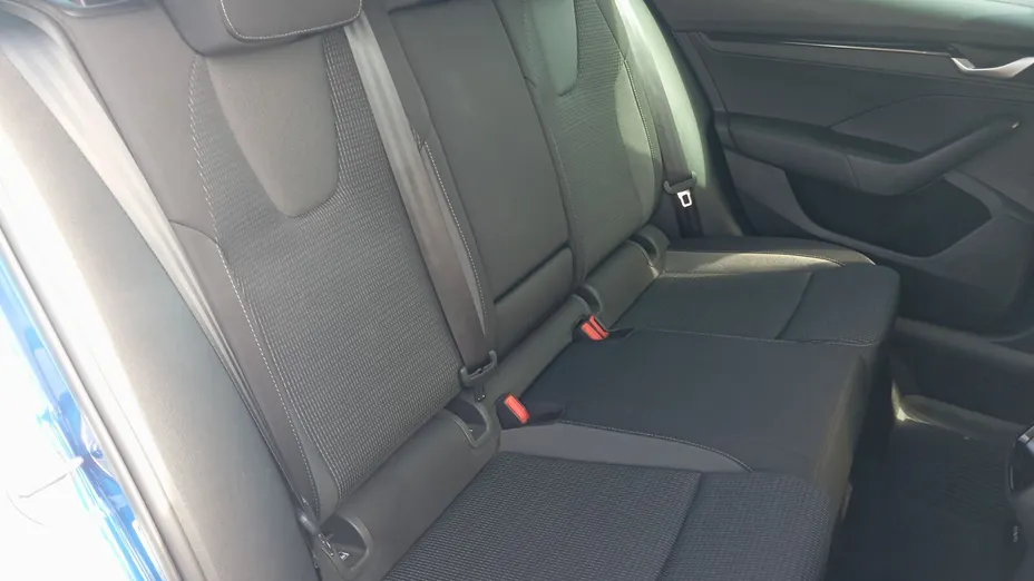 SKODA Octavia Octavia 1.5 TSI mHEV Selection DSG
