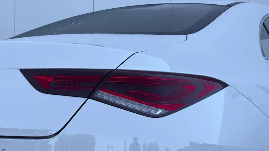 MERCEDES-BENZ CLA CLA 200 AMG Line 7G-DCT