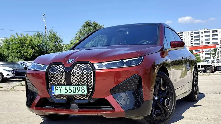 BMW iX iX M60 111.5kWh
