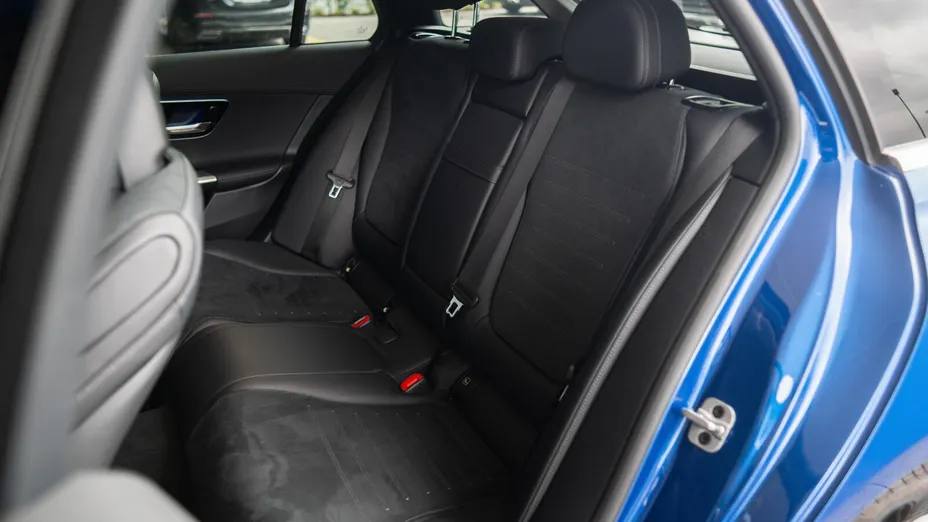 MERCEDES-BENZ C Klasa C 300 de PHEV 4-Matic AMG