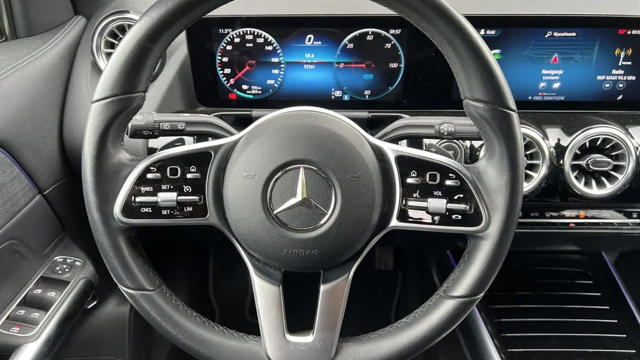 MERCEDES-BENZ EQA EQA 300 66.5kWh 4-Matic Progressive