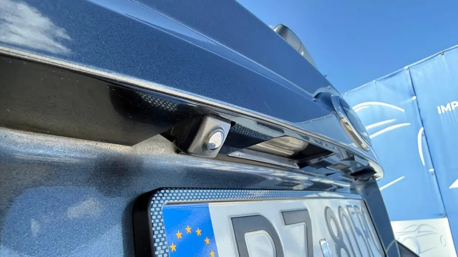 SUBARU XV -