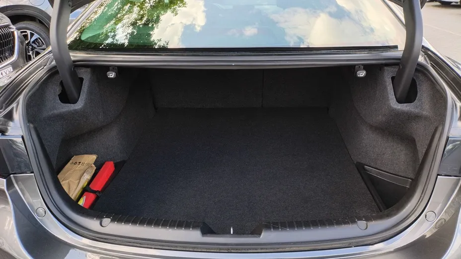 MAZDA 6 6 2.5 SkyPrestige aut