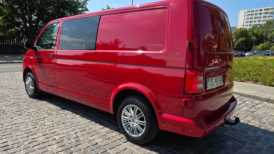 VOLKSWAGEN Transporter -