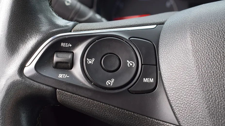 OPEL Crossland X Crossland 1.2 T Edition