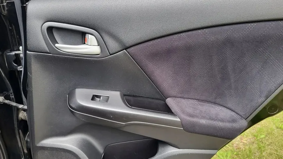 HONDA Civic -