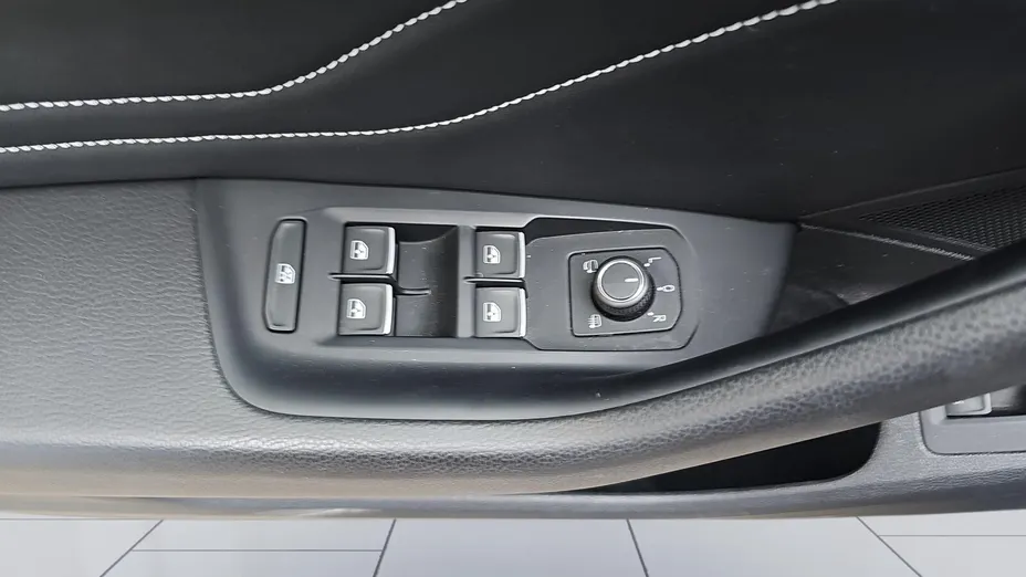 VOLKSWAGEN Arteon Arteon 2.0 TSI Elegance DSG