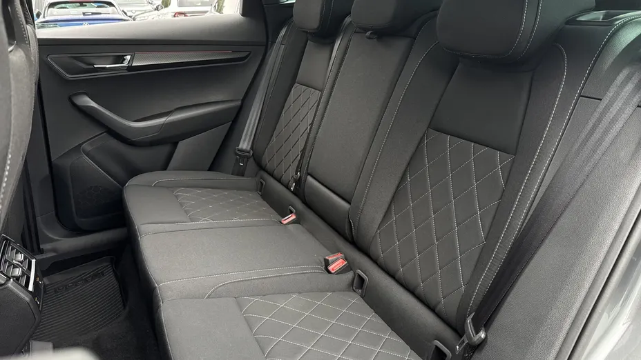 SKODA Karoq Karoq 1.5 TSI ACT Sportline DSG