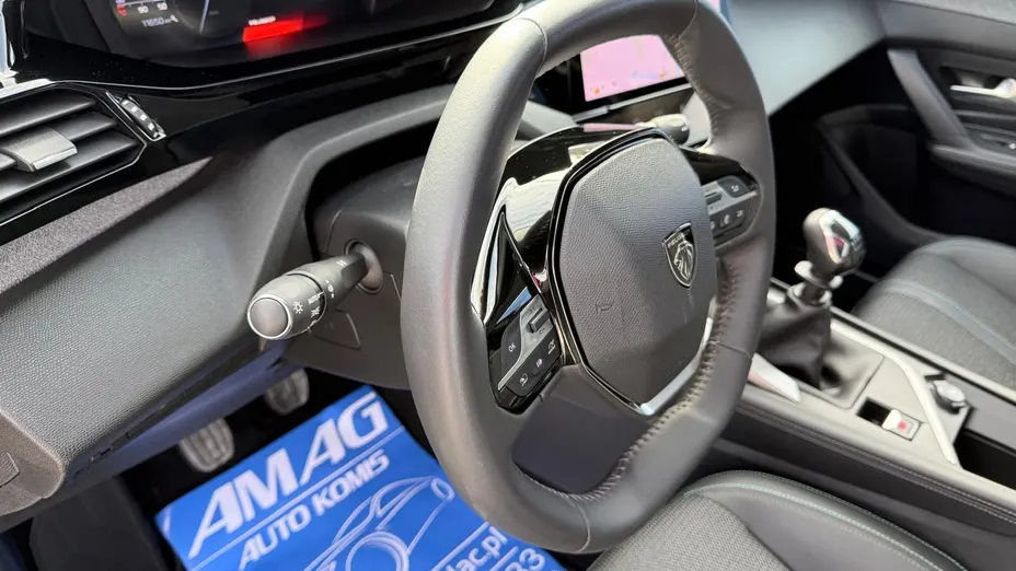 PEUGEOT 308 -