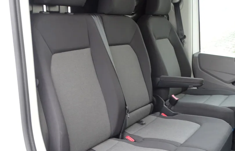 VOLKSWAGEN Crafter -