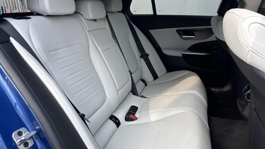 MERCEDES-BENZ C Klasa C 220 d mHEV 4-Matic AMG