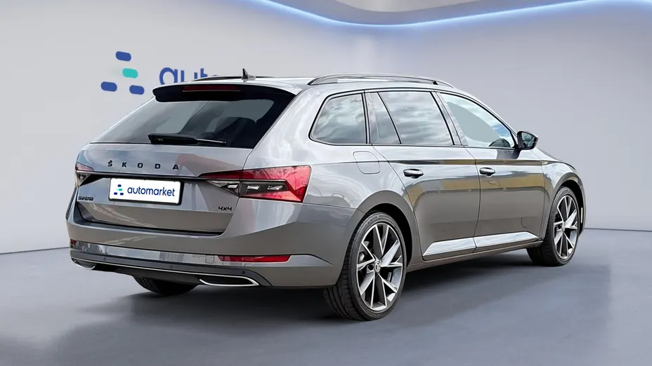 SKODA Superb Superb 2.0 TDI SCR 4x4 Sportline DSG