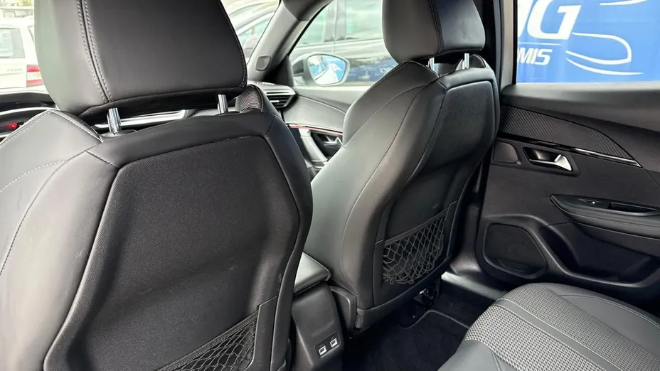 PEUGEOT 2008 -