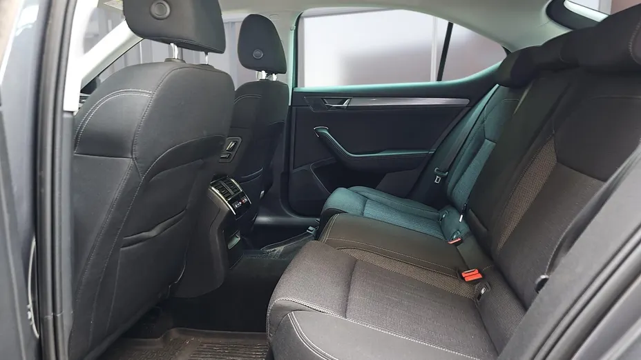 SKODA Superb Superb 2.0 TSI Style DSG