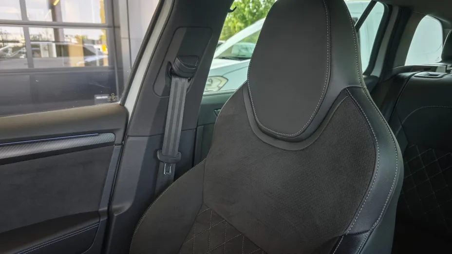 SKODA Superb Superb 2.0 TDI SCR 4x4 Sportline DSG