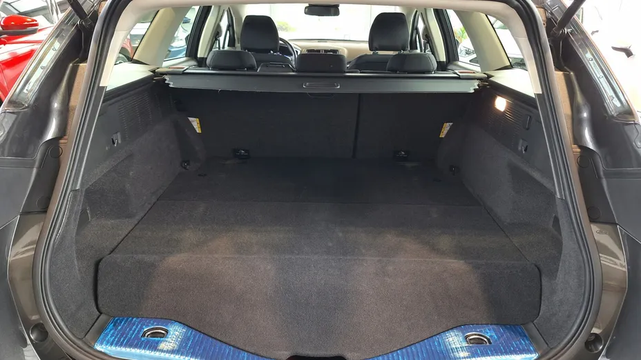 FORD Mondeo Mondeo 2.0 Hybrid Trend