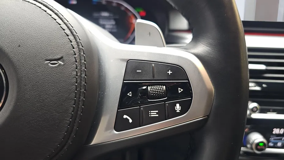 BMW Seria 5 520d xDrive mHEV aut