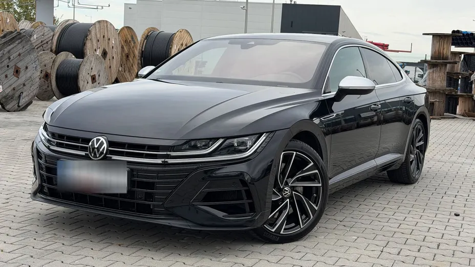 VOLKSWAGEN Arteon Arteon 2.0 TSI 4Motion R DSG