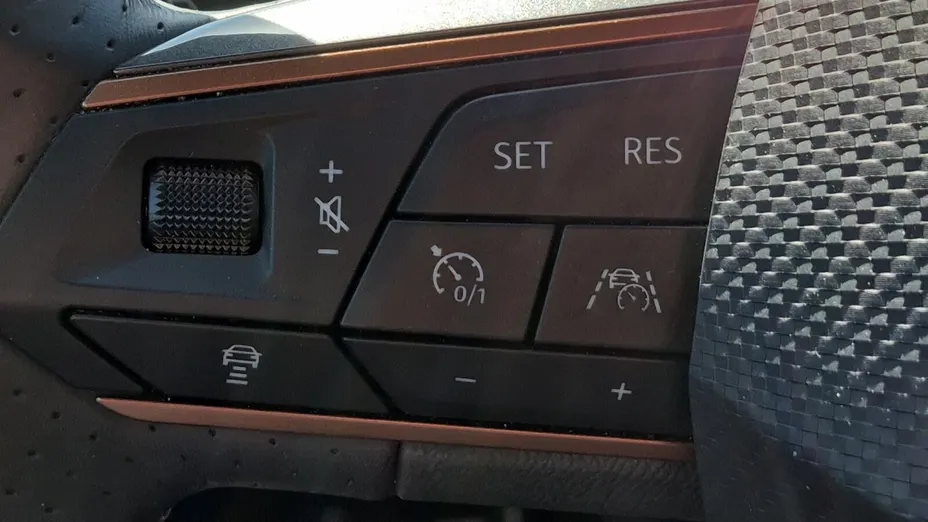 CUPRA Leon -