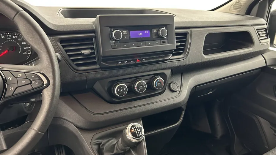 RENAULT Trafic -