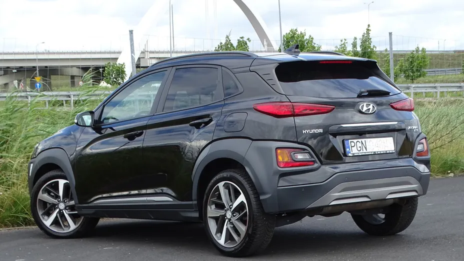 HYUNDAI Kona Kona 1.6 T-GDI Premium 4WD DCT
