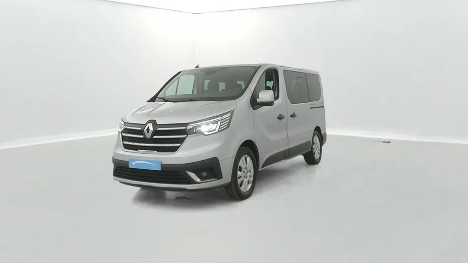 RENAULT Trafic -