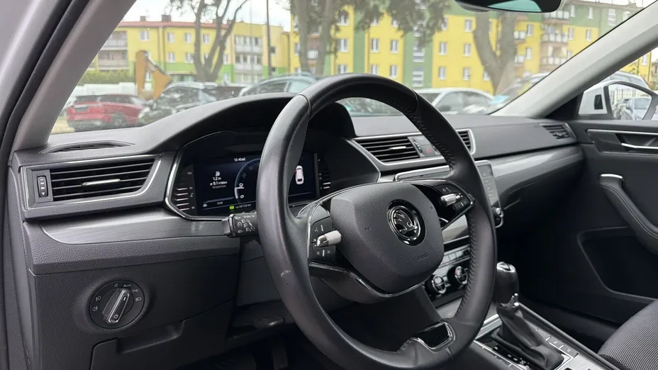 SKODA Superb Superb 2.0 TSI Style DSG