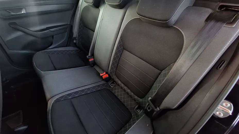 SKODA Fabia Fabia 1.0 TSI Ambition Plus DSG