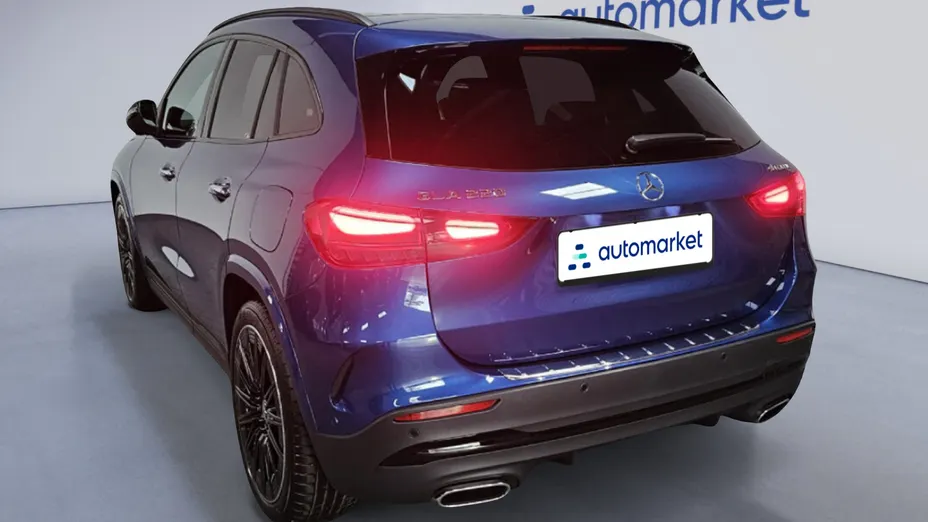 MERCEDES-BENZ GLA GLA 220 mHEV 4-Matic AMG Line 8G-DCT