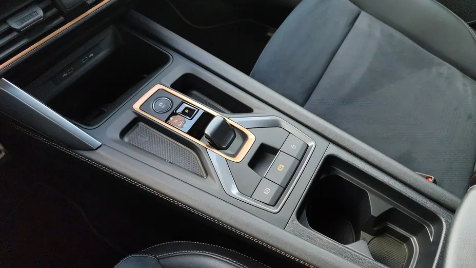 CUPRA Formentor Formentor 1.5 eTSI mHEV DSG