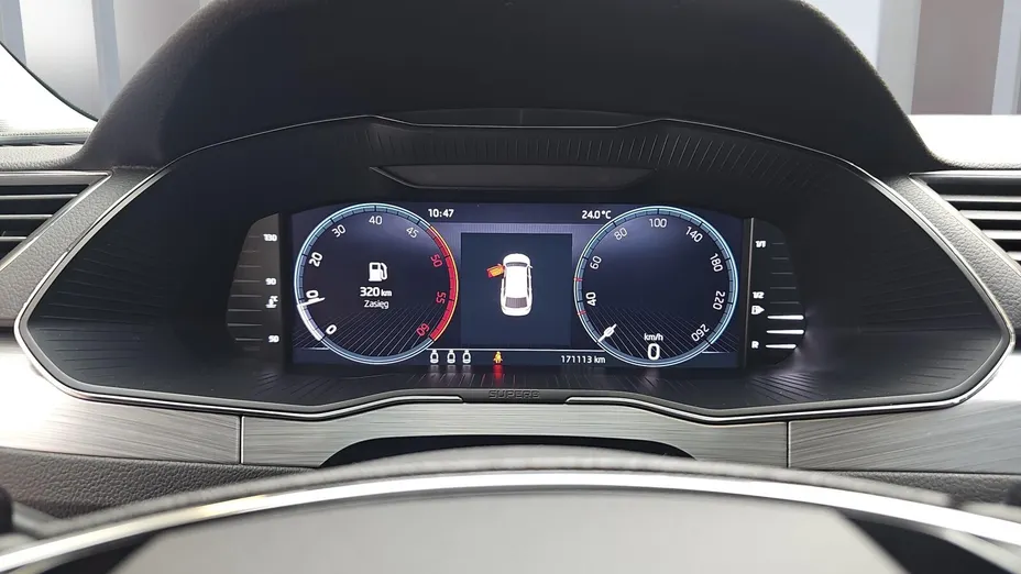 SKODA Superb Superb 2.0 TDI SCR Ambition
