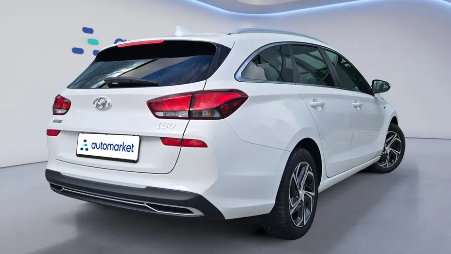 HYUNDAI i30 i30 1.5 T-GDI 48V Smart