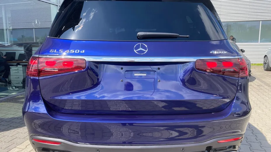 MERCEDES-BENZ GLS -