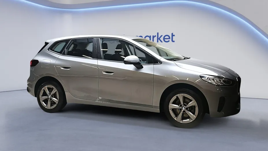 BMW Seria 2 218i aut