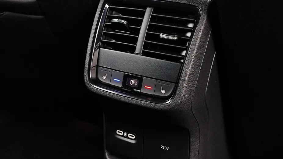 SKODA Octavia Octavia 2.0 TDI Ambition DSG