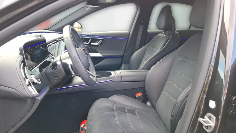 MERCEDES-BENZ E Klasa E 300 de PHEV 4-Matic AMG 9G-Tronic