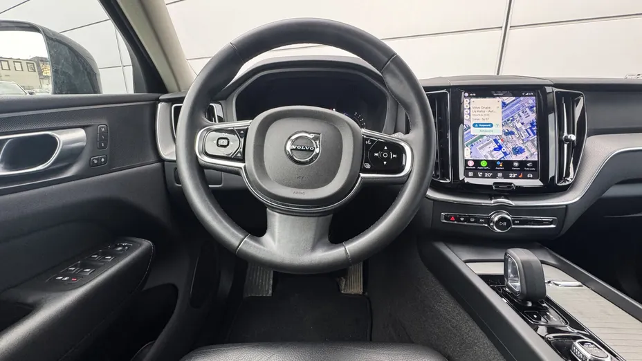 VOLVO XC60 XC60 B4 B Plus Dark aut
