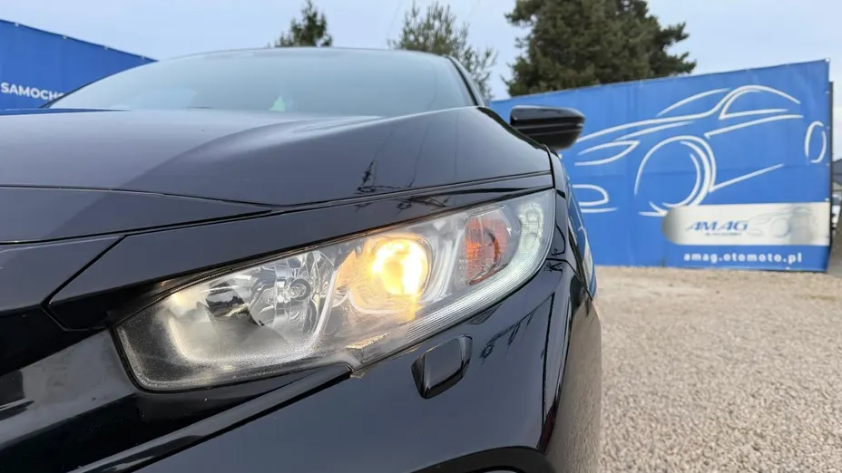 HONDA Civic -