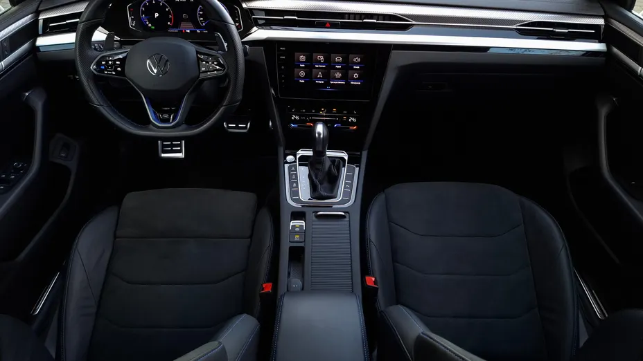 VOLKSWAGEN Arteon Arteon 2.0 TSI 4Motion R DSG