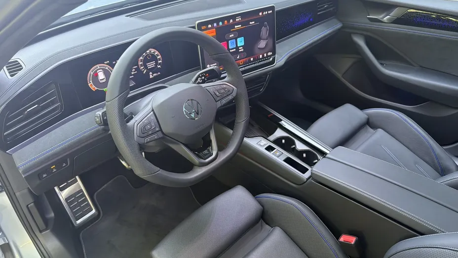 VOLKSWAGEN Passat Passat 2.0 TDI SCR 4Mot. R-Line DSG