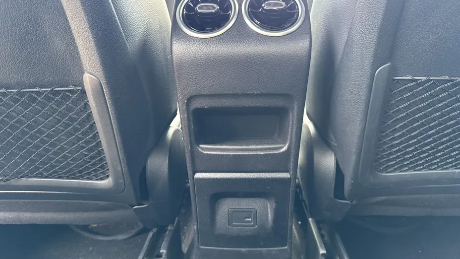 MERCEDES-BENZ B Klasa B 200 Style 7G-DCT
