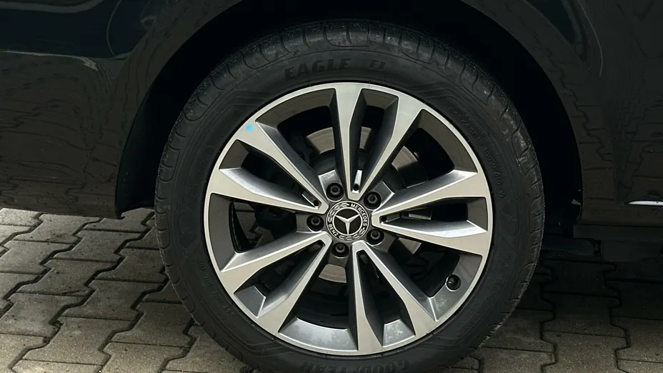MERCEDES-BENZ V Klasa V 250 d 9G-Tronic (ekstra dł)