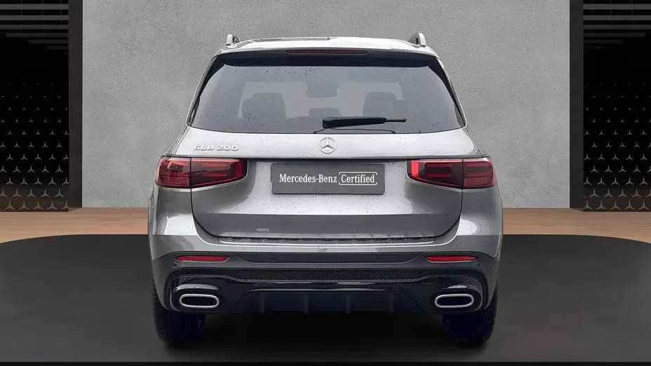 MERCEDES-BENZ GLB GLB 200 mHEV AMG Line 7G-DCT