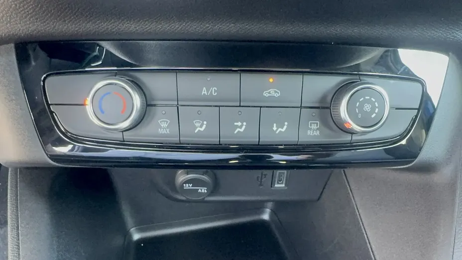 OPEL Corsa Corsa 1.2 T Edition S&S Nowy