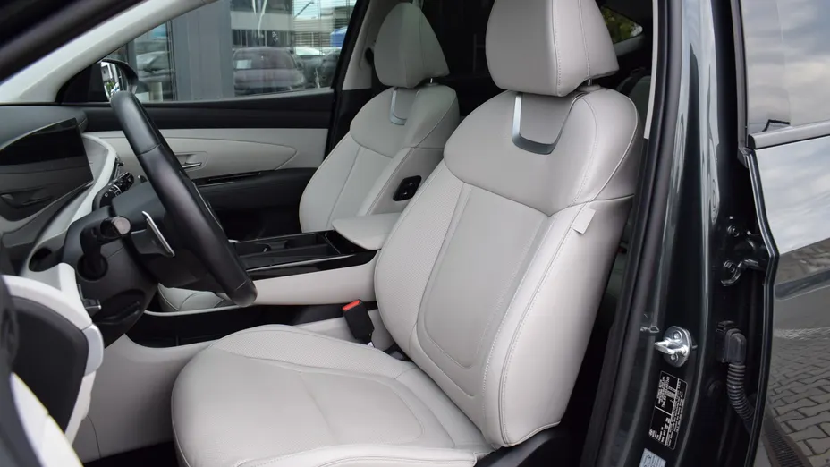 HYUNDAI Tucson Tucson 1.6 T-GDi PHEV Platinum 4WD aut