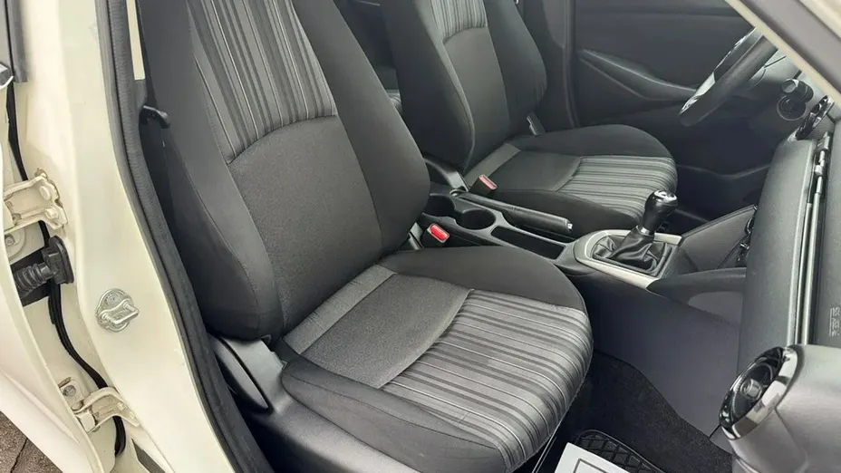 MAZDA 2 2 1.4 CD Active